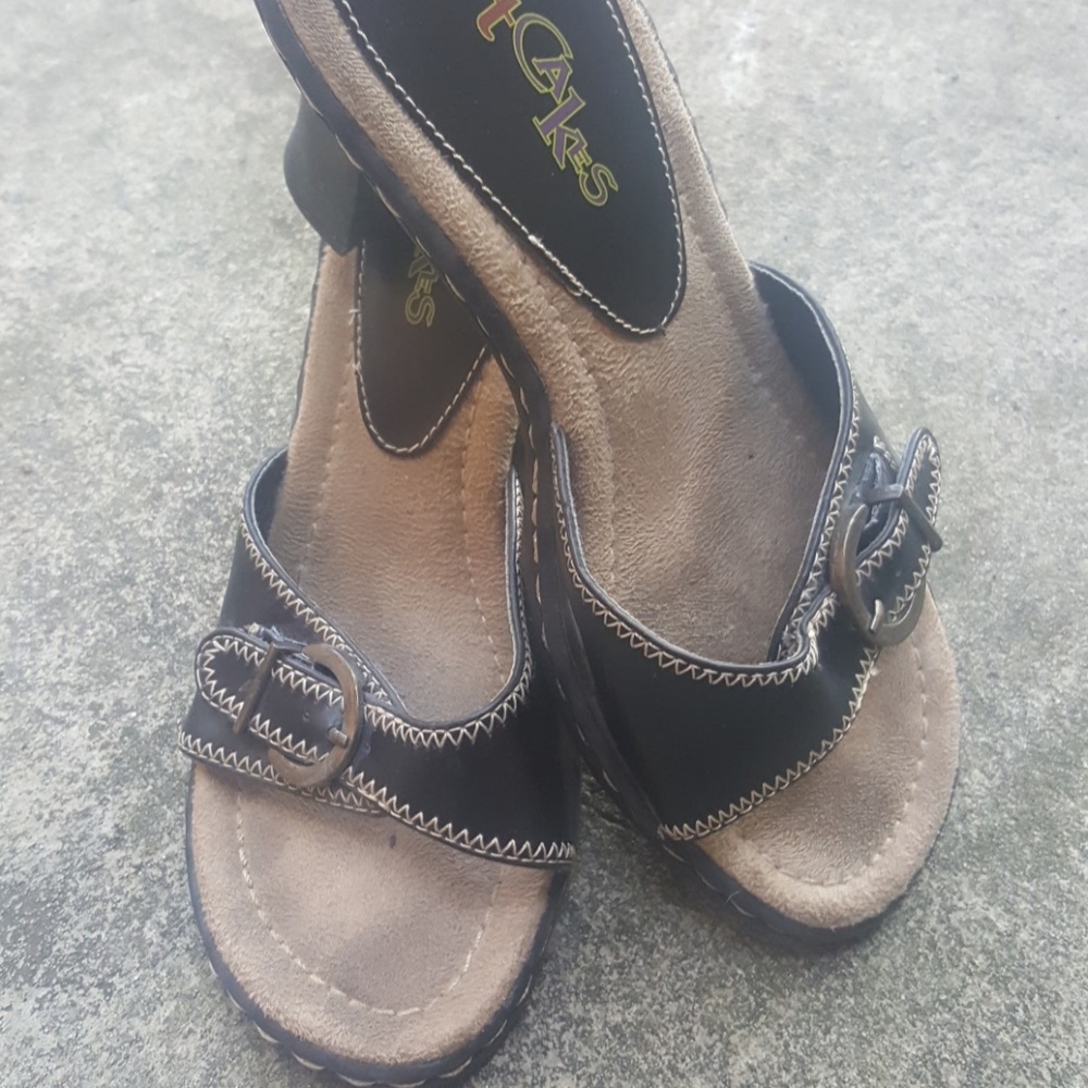 Black leather wedges